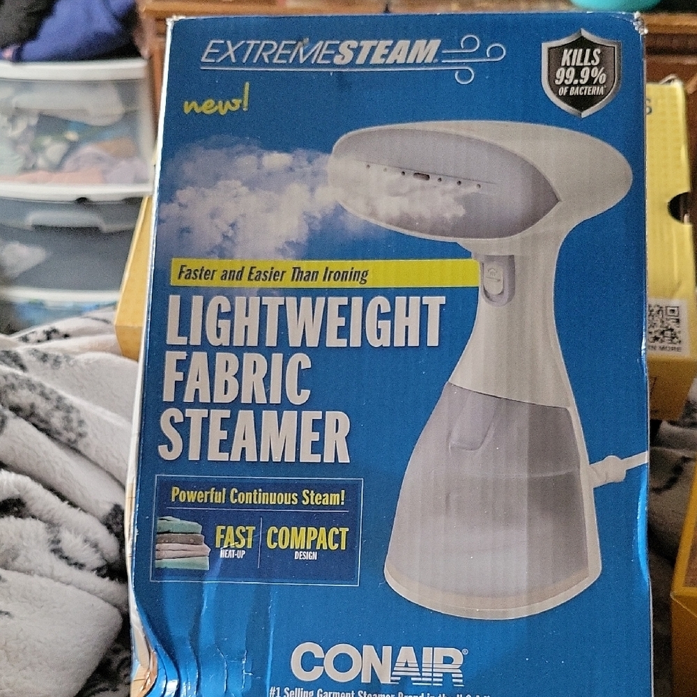 Conair White Fabric Steamer